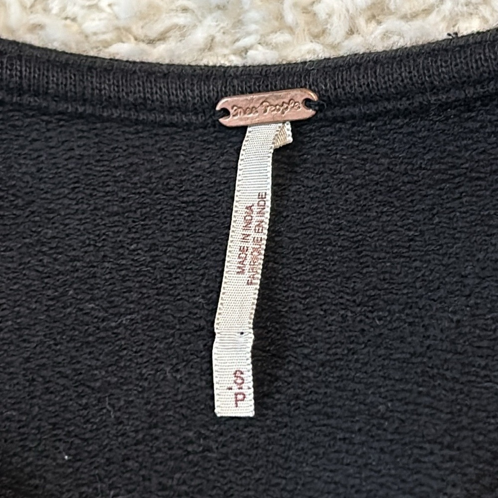FREE PEOPLE S Santa Maria Embroidery Wide Sleeve black and cream blouse - Picture 3 of 10